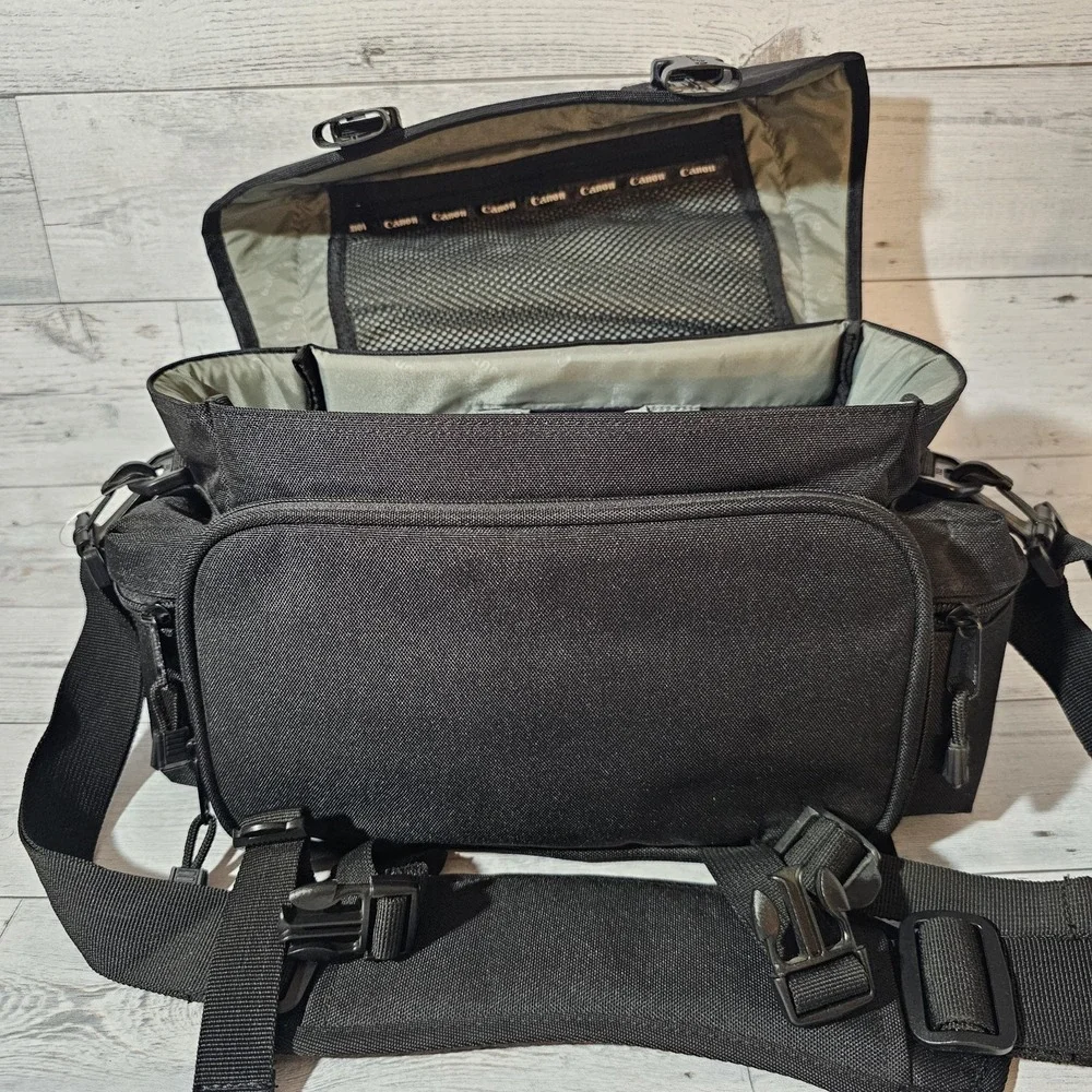 Genuine Canon Deluxe Camera Bag for EOS Cameras Medium Large Photo Video Gadgets